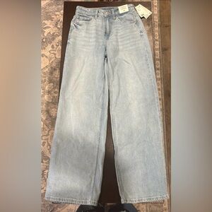 H&M Light Wash Straight Leg Jeans
